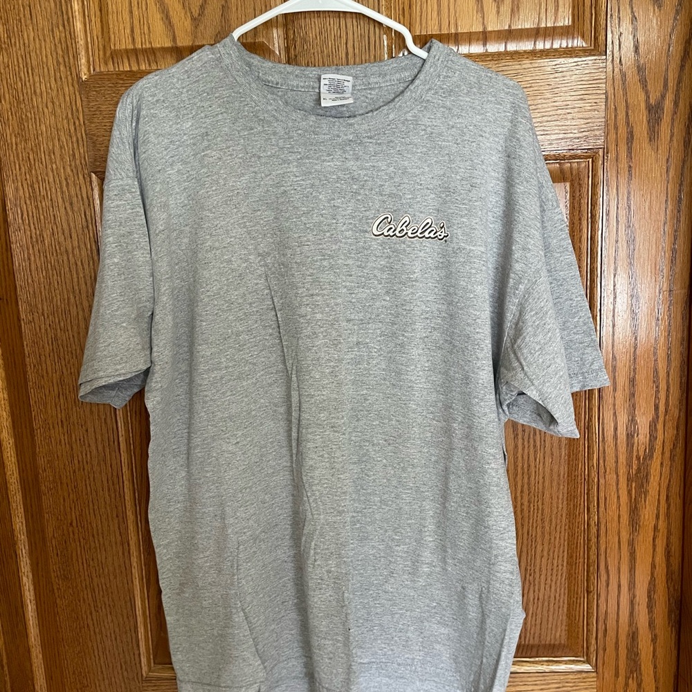🦋 3 for $10 🦋 Cabela's Gray Men's T-Shirt